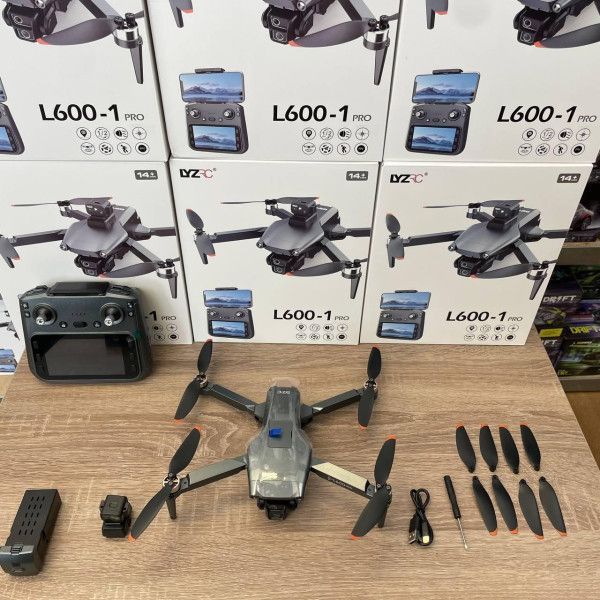 Квадрокоптер дрон L600-2 PRO MAX 4K (3 осі) з екраном &mdash; професійний квадрокоптер із камерою 3000 метрів 30 хв. L600.2 фото